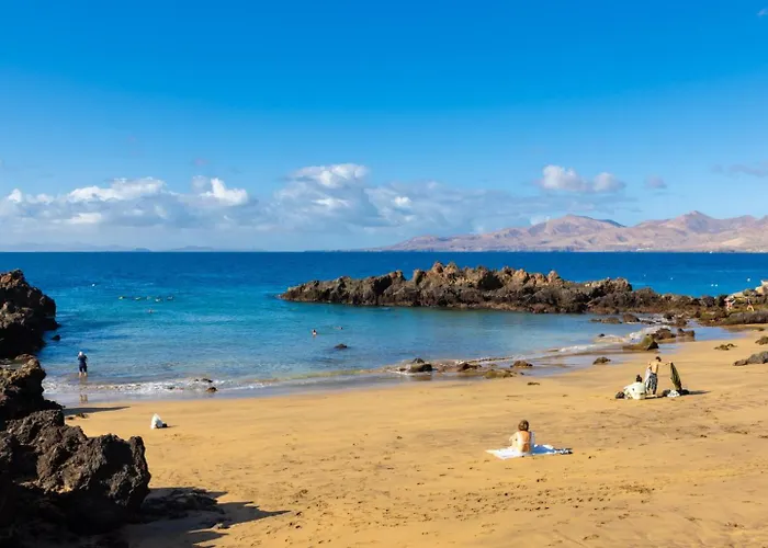 Julianne 4 Puerto del Carmen (Lanzarote)