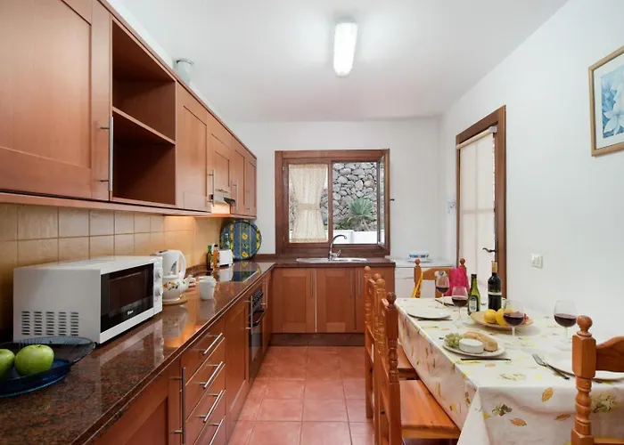 Julianne 4 פוארטו דל כרמן